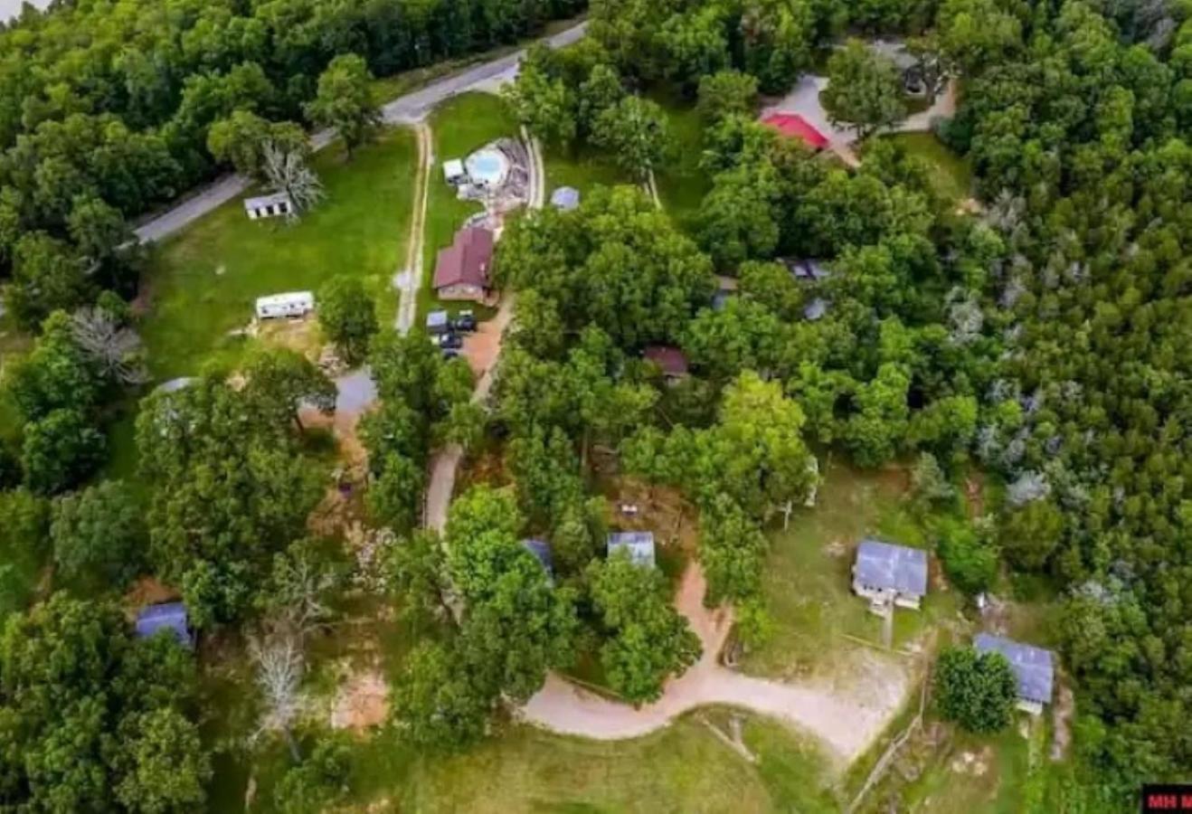 Chit Chat Chaw Resort Mountain Home Exterior photo